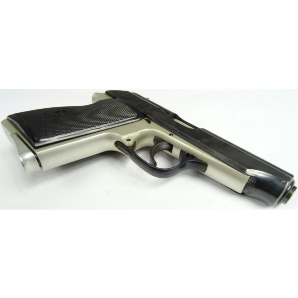 Pistolet FEG PA-63 kal. 9x18mm + drugi magazynek